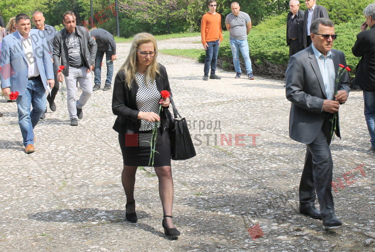 Почетоха паметта на поета Пеньо Пенев - Човек се ражда, за да даде другиму любов.