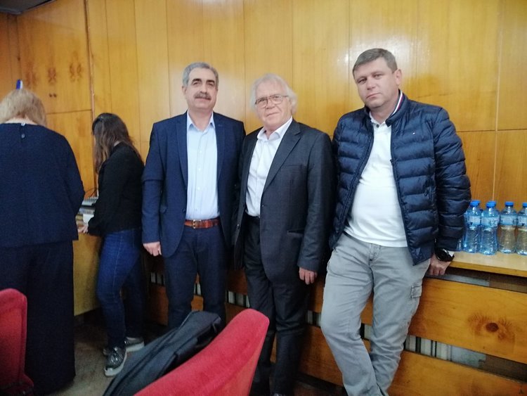 Ирански специалисти ще помагат за създаването на уникален български сорт шафран