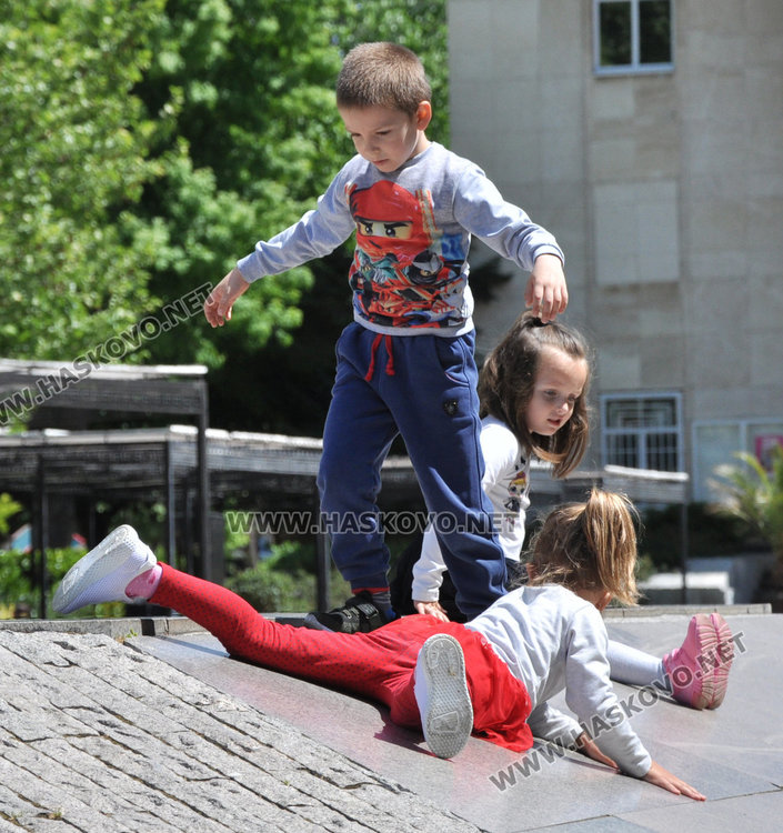 Оживление по парковете на 1 май