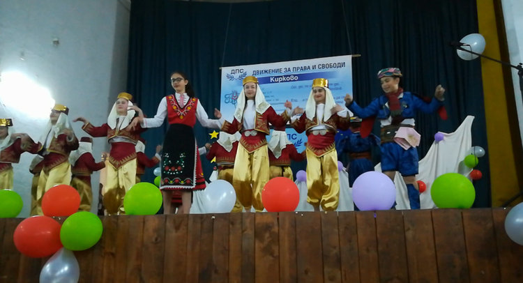 В Кирково се проведе общинският кръг на конкурсите „Букет“