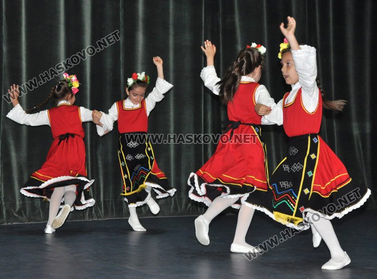 Журито на Националния фестивал на камерния танц в Хасково "лови" таланти