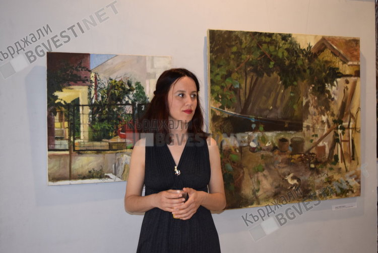 Художничка от Мост с изложба-мост между Лондон и Кърджали