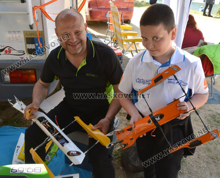 66 деца и възрастни спорят в Държавния шампионат по корабомоделизъм