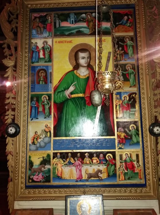 Иконата е рисувана от най-известните за онова време зографи и е била поръчана от дюлгерския еснаф