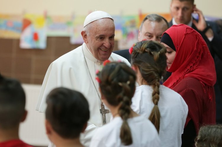 Снимки: официалният сайт за посещението на папата в Бъгария