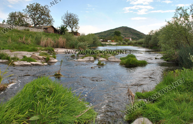 От 2 до 20 бона глоба за общините при непочистени речни корита