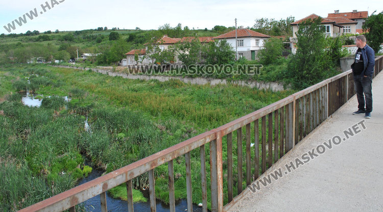 От 2 до 20 бона глоба за общините при непочистени речни корита