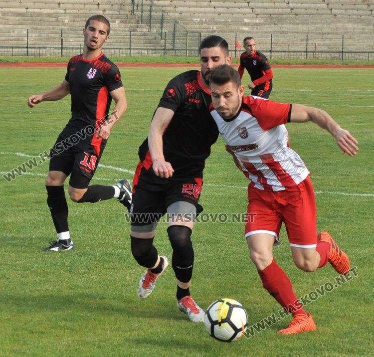 2:0 за ФК „Хасково” срещу „Сокол” на стадиона на „Ямача”