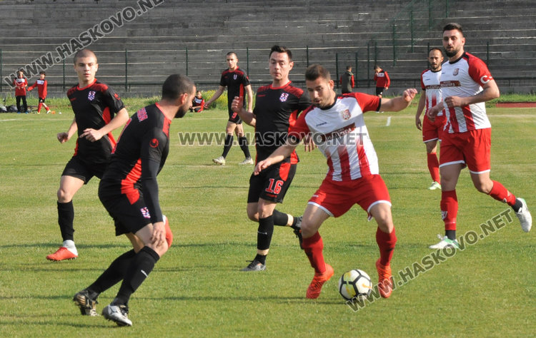 2:0 за ФК „Хасково” срещу „Сокол” на стадиона на „Ямача”