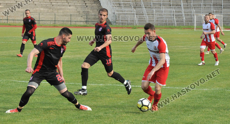 2:0 за ФК „Хасково” срещу „Сокол” на стадиона на „Ямача”