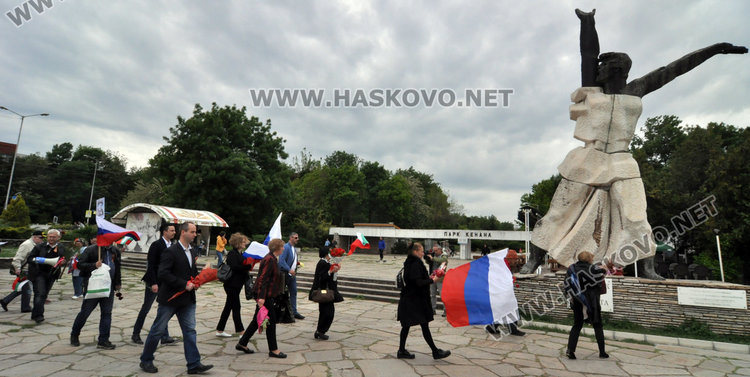 Маршът на "Безсмъртния полк" премина през Хасково
