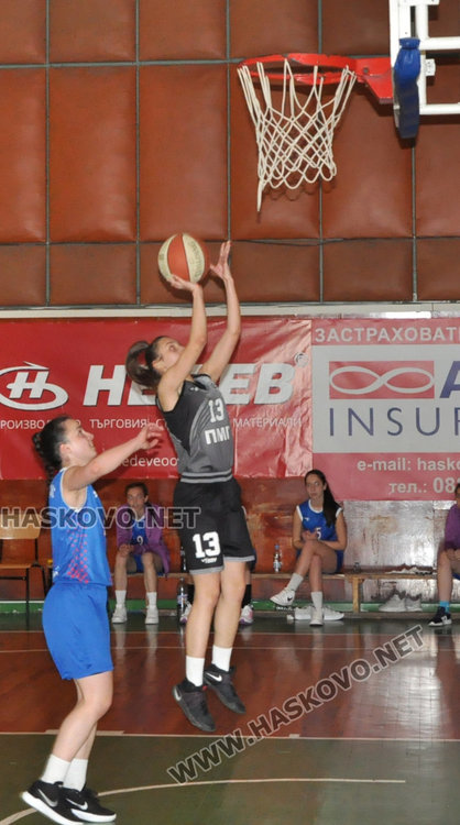 Баскетболистките от хасковската ПМГ ще спорят за трофея в Ученическите игри