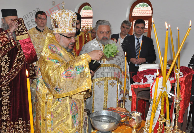В с. Длъгнево се радват на свой храм след 91 години чакане