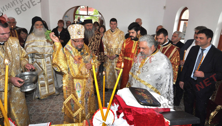 В с. Длъгнево се радват на свой храм след 91 години чакане