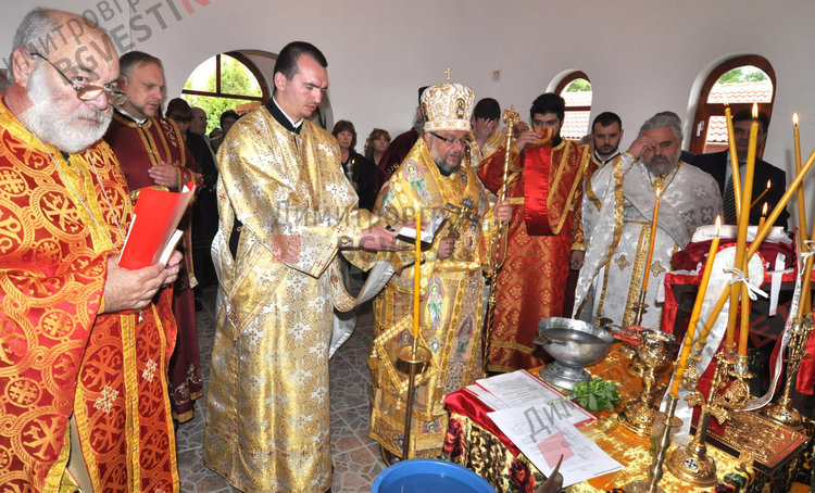 В с. Длъгнево се радват на свой храм след 91 години чакане