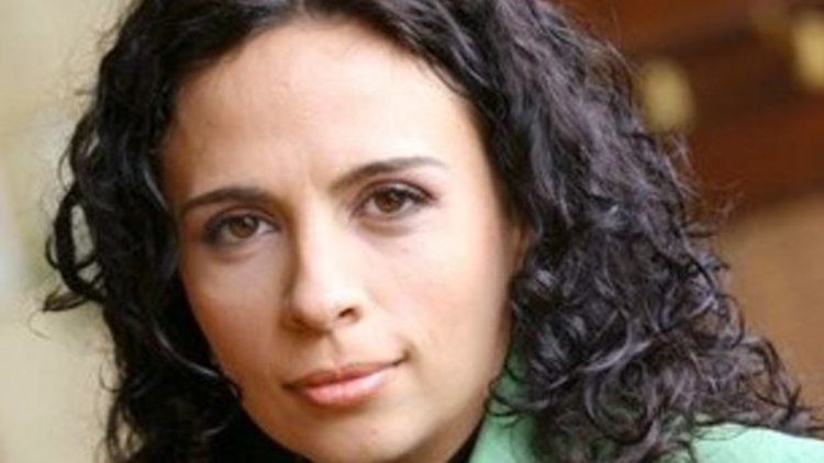 "Нова телевизия" уволнила журналистка, задала въпроси за Пеевски