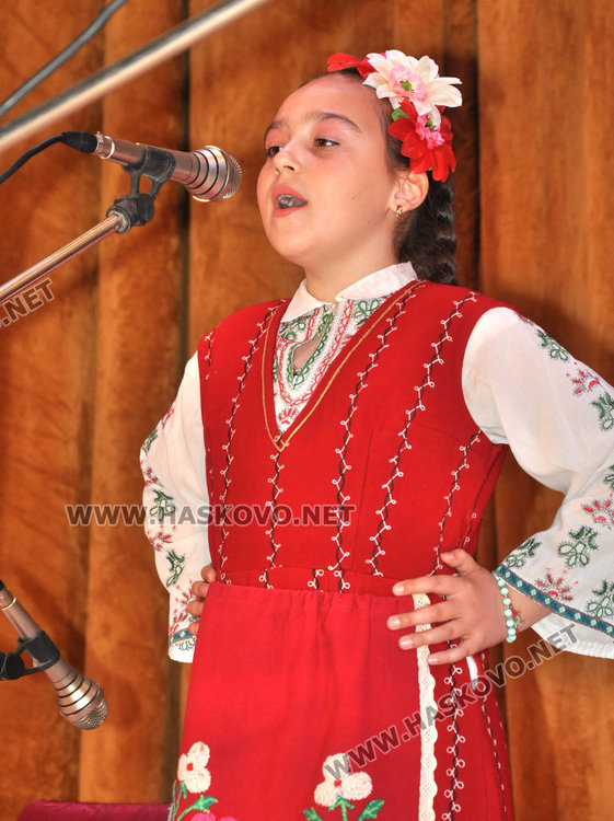 Млади таланти от 16 музикални школи  на сцената в Хасково