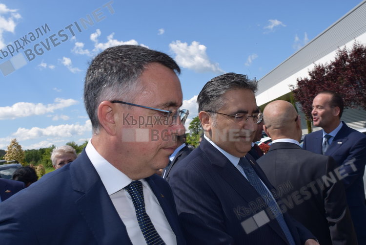 Кмет и посланик