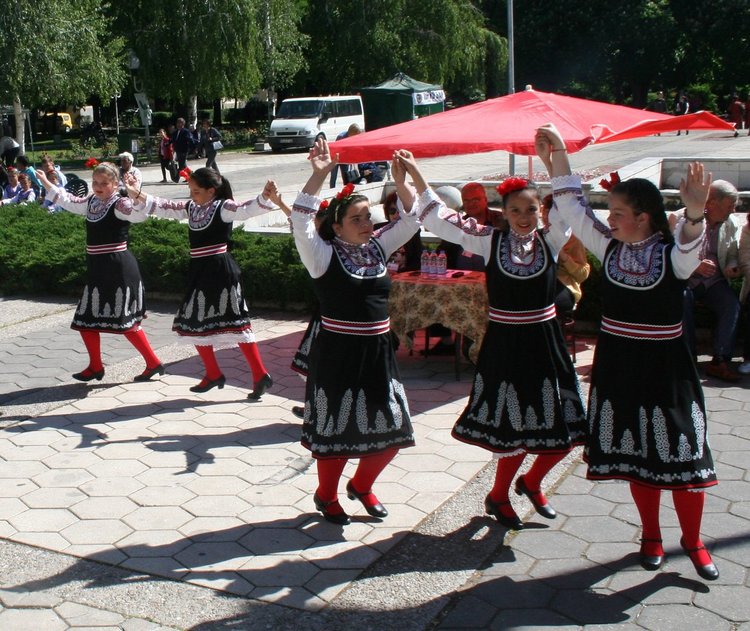 Евридика - с. Искра