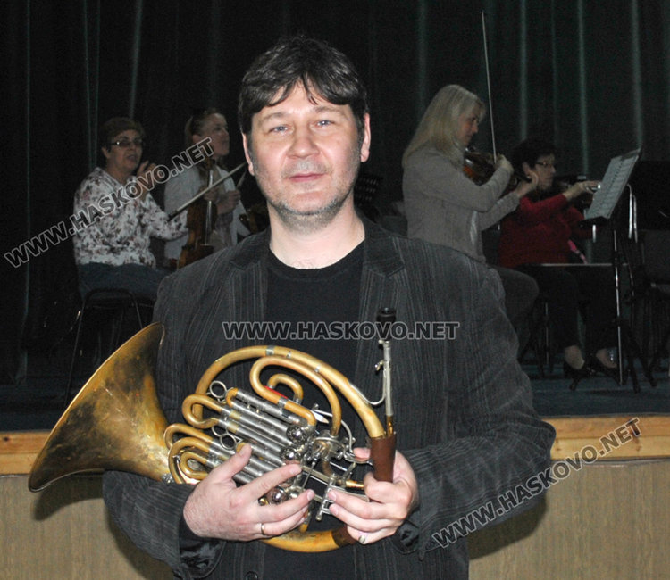 Ясен Теодосиев 