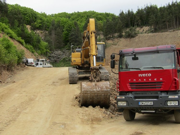 Две първи копки за старт на екологични проекти за над 18 млн. лв. в Смолянска област