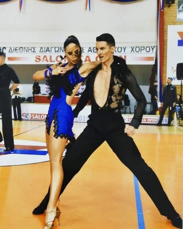 Братан и Калина от "Гранд" с трета титла в спортните танци, вече са фаворити в клас "А"