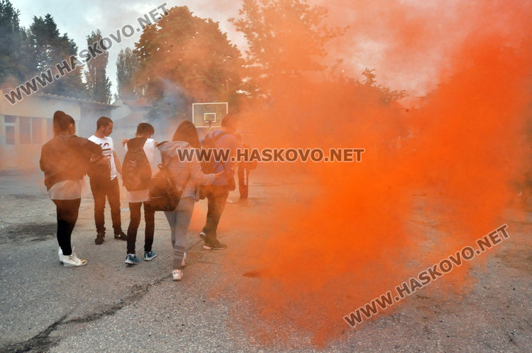 Последният звънец удари за 123-ма в Гимназията по туризъм в Хасково