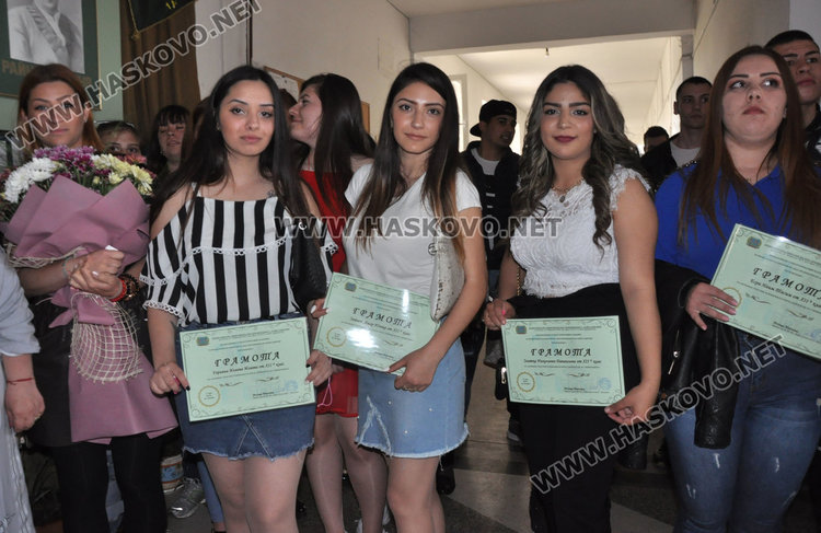 Тонита Маркова първенец на Гимназията по лека промишленост