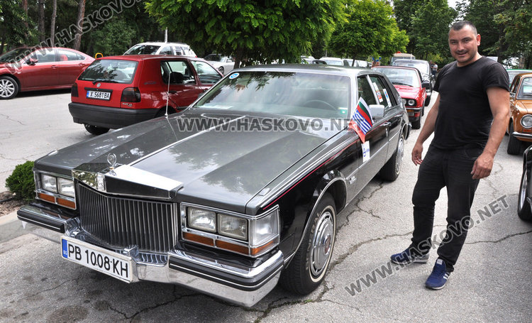 Международно ретро рали мина през Минерални бани