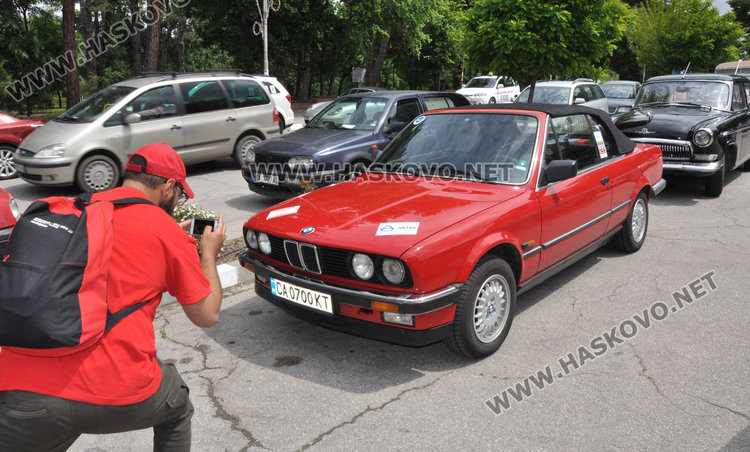 Международно ретро рали мина през Минерални бани