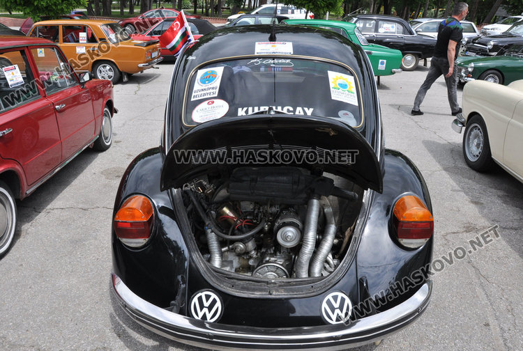 Международно ретро рали мина през Минерални бани