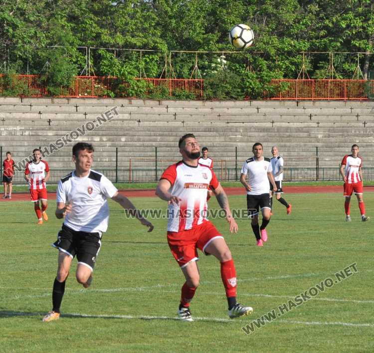 ФК "Хасково" победи "Карнобат" с 2:0 на "Ямача" 