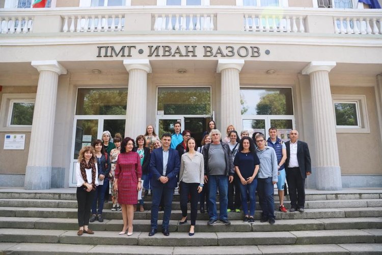 Ева Майдел: Инвестициите в образование в Димитровград са най-отговорната политика на местната власт