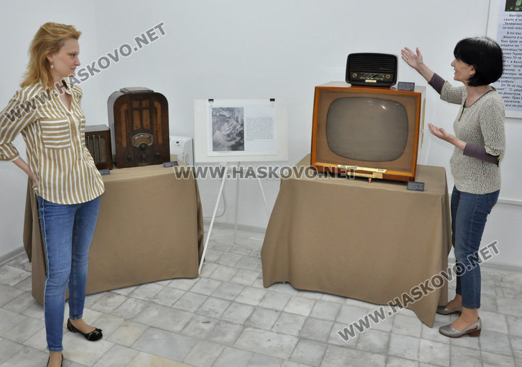 Показаха първия български телевизор в Нощта на музеите в Хасково