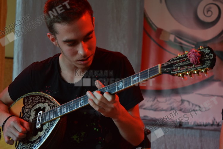 Езикът на изкуството събра талантливи млади хора от три страни в Кърджали