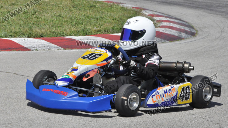 Хасковлията Кристиан Димитров триумфира на Републиканското по картинг