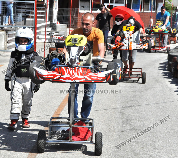 Хасковлията Кристиан Димитров триумфира на Републиканското по картинг