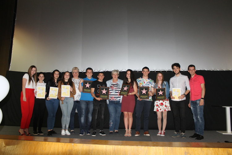 Учениците и учителите от ЕГ „Христо Ботев“, гр. Кърджали за поредна година избраха „Личност на годината“