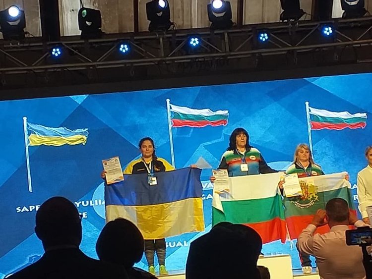 Емилия Стоянова безапелационна на канадска борба на европейското в Гърция