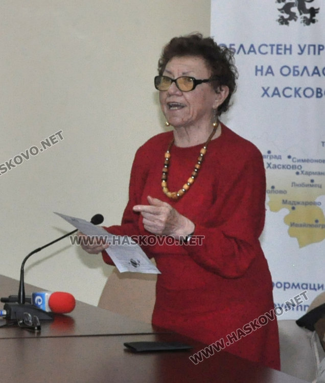 Тракийци празнуват 24 май с песни и приятели