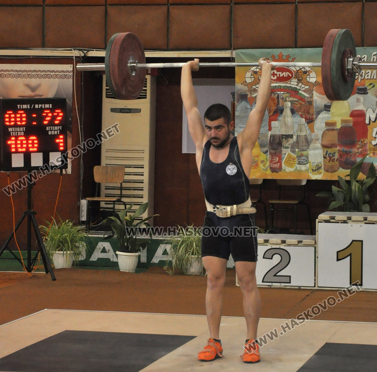 Георги Делчев с първи медал за Хасково от Републиканското по вдигане на тежести