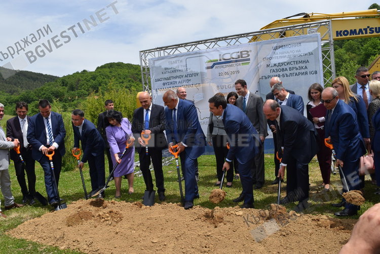 Борисов:  Газопроводите на Балканите вече формират Балкански поток
