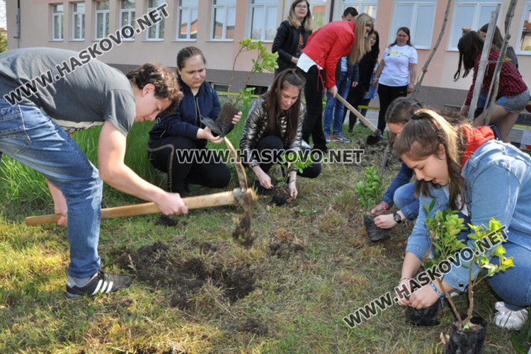 Губим биологични видове не само качествено, но и количествено