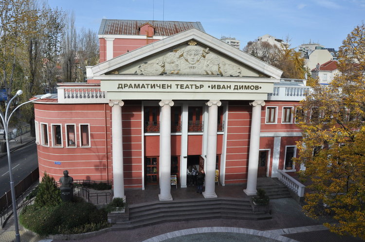 Театрална постановка и балетен спектакъл за децата на Хасково на 1 юни