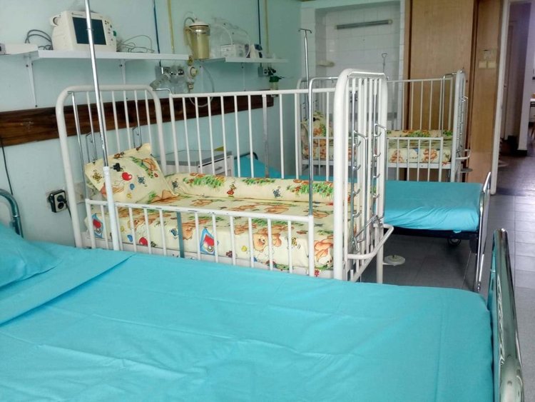 Деца от Тихомир направиха дарение на детското отделение в болницата на Кърджали