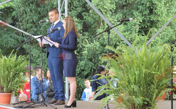 Празнично шествие за 24-ти май в Димитровград