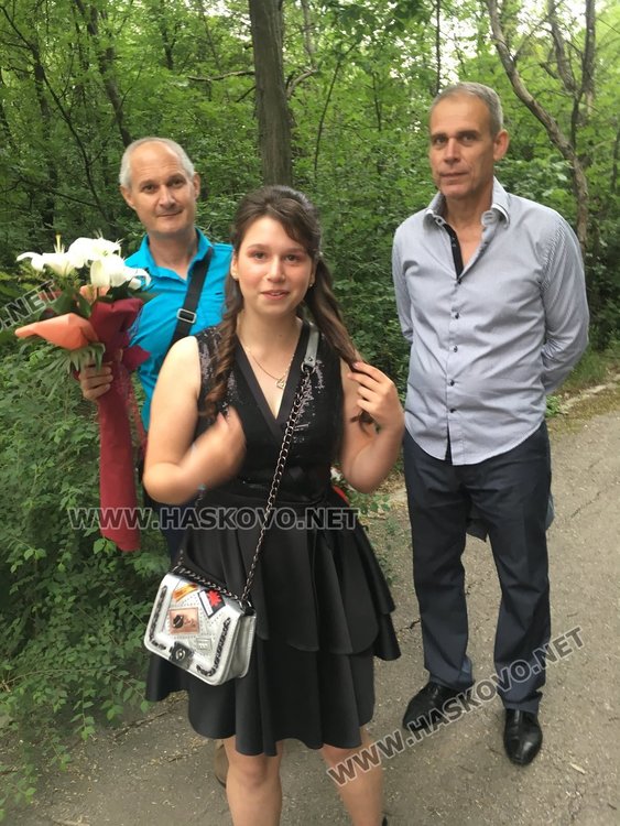 Абитуриентите на „Васил Левски” за последно заедно като клас