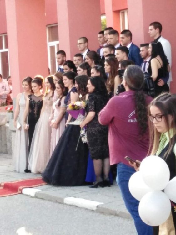 Випуск 2019 г. в Първомай - млади, умни, красиви и дръзновени