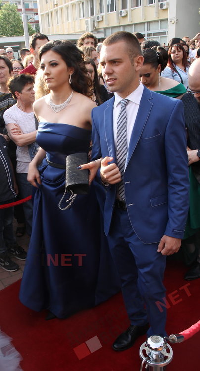 СУ "Любен Каравелов" изпрати своя випуск'2019