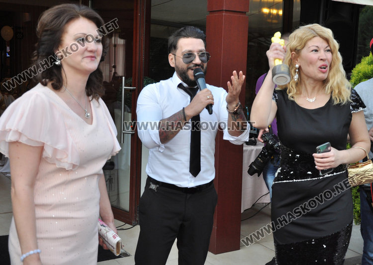 Математическата посрещна абитуриенти топ  от автобуса